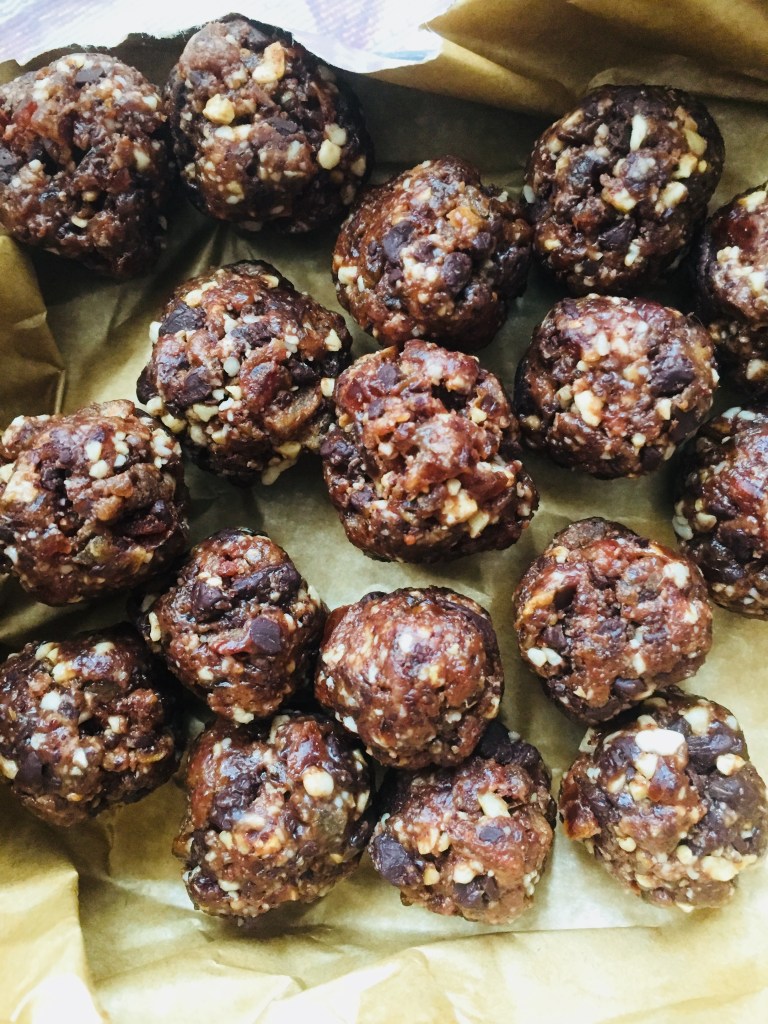 Date, seed and oat energy balls